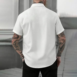 2025 elemento informal impreso blanco camisa de <span class=keywords><strong>hombre</strong></span> suelta verano trabajo diario camisa de manga corta personalizada <span class=keywords><strong>ropa</strong></span> de <span class=keywords><strong>hombre</strong></span> al por mayor - Product Image 5