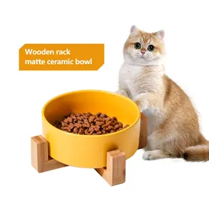Hot Selling Pet Dog Bowl Food Ware Cartoon Various Size Hygienic Healthy Pet Bowl Sustainable Ceramic Pet Bowl with Stand