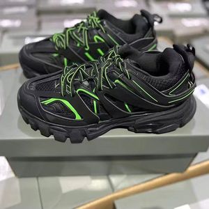 Zapatillas Casuales de Alta Gama para Hombre 2025, de Cuero Cómodo de Primera Calidad, con Suela Gruesa y Cordones, Venta al Por Mayor para la Tendencia de Moda de Primavera - Product Image 1