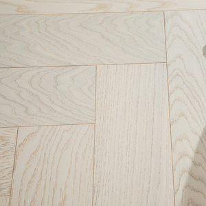 Parquet en chêne blanc brossé multicouche CE, qualité AB, installation facile, système clic, 15 mm, chevrons, pour villa - Product Image 2
