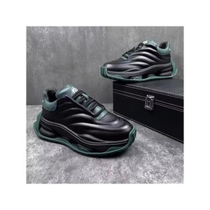 Chaussures Homme Tendance 2026 Printemps Automne Hiver Nouvelle Édition Coréenne Sportive Légères à Enfiler avec Tige en Toile et Semelle Intermédiaire en Caoutchouc Rehaussée - Product Image 2