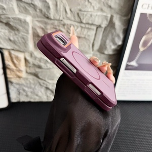 เคสโทรศัพท์มือถือแบบแม่เหล็กด้าน รุ่นแฟชั่น สำหรับ iPhone รองรับการชาร์จไร้สายแบบคู่ พร้อมฝาหลังป้องกันแรงกระแทกแบบแกนกลาง - Product Image 4