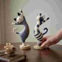 Italienischer Harz-Katzen-Ornament im Vintage-Stil für Wohnzimmer, Eingangsbereich, TV-Schrank – Hochwertige Nischen-Dekoration für Ihr Zuhause im Mid-Century-Look