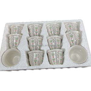 Set di Tazze da Caffè Arabe Grandi in Porcellana Fine Eco-Friendly New Bone <span class=keywords><strong>GRACE</strong></span> Gold Personalizzate 120cc/200cc con Manico per Ingrosso - Product Image 5
