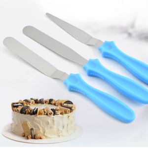 Juego de 3 Espátulas de Acero Inoxidable para Decoración de Pasteles, Fondant y Repostería, Mini Espátulas de Plástico para Crema - Product Image 1
