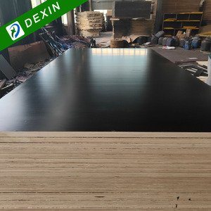 1220*2440*15mm/9mm / 12mm / 18mm panneau de <span class=keywords><strong>coffrage</strong></span> de Construction marine en contreplaqué à face filmée - Product Image 4