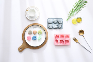 Moule en silicone antiadhésif thème dinde et citrouille, réutilisable de qualité alimentaire, mignon, magnétique, pour chocolat, bonbons et glaçons DIY - Product Image 3