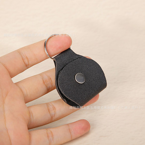 กระเป๋าใส่ปิ๊กกีตาร์หนัง PU รูปวงรี พวงกุญแจแบบพกพา กระเป๋าใส่ปิ๊ก อุปกรณ์เสริมเครื่องดนตรี - Product Image 1