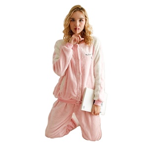 Pijama Secret Treasures Talla EG Flores Gris | Walmart