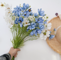 Commande en gros personnalisable de chrysanthèmes artificiels en soie réalistes pour mariage et décoration intérieure