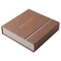 Boîtes à cadeaux divisées en carton rigides personnalisées et populaires pour le service d'emballage de thé boîtes à cupcakes pour produits cosmétiques mariage doux