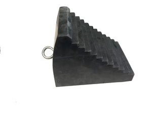 Fermo Ruota in Gomma GT11R per Auto, Casa, <span class=keywords><strong>Garage</strong></span> - Attrezzatura per Parcheggio che Previene lo Scivolamento con Cuneo di Parcheggio - Product Image 3