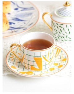 Ensemble de café et de thé en porcelaine de luxe nordique avec poignée dorée, accessoires de cuisine recommandés - Product Image 6