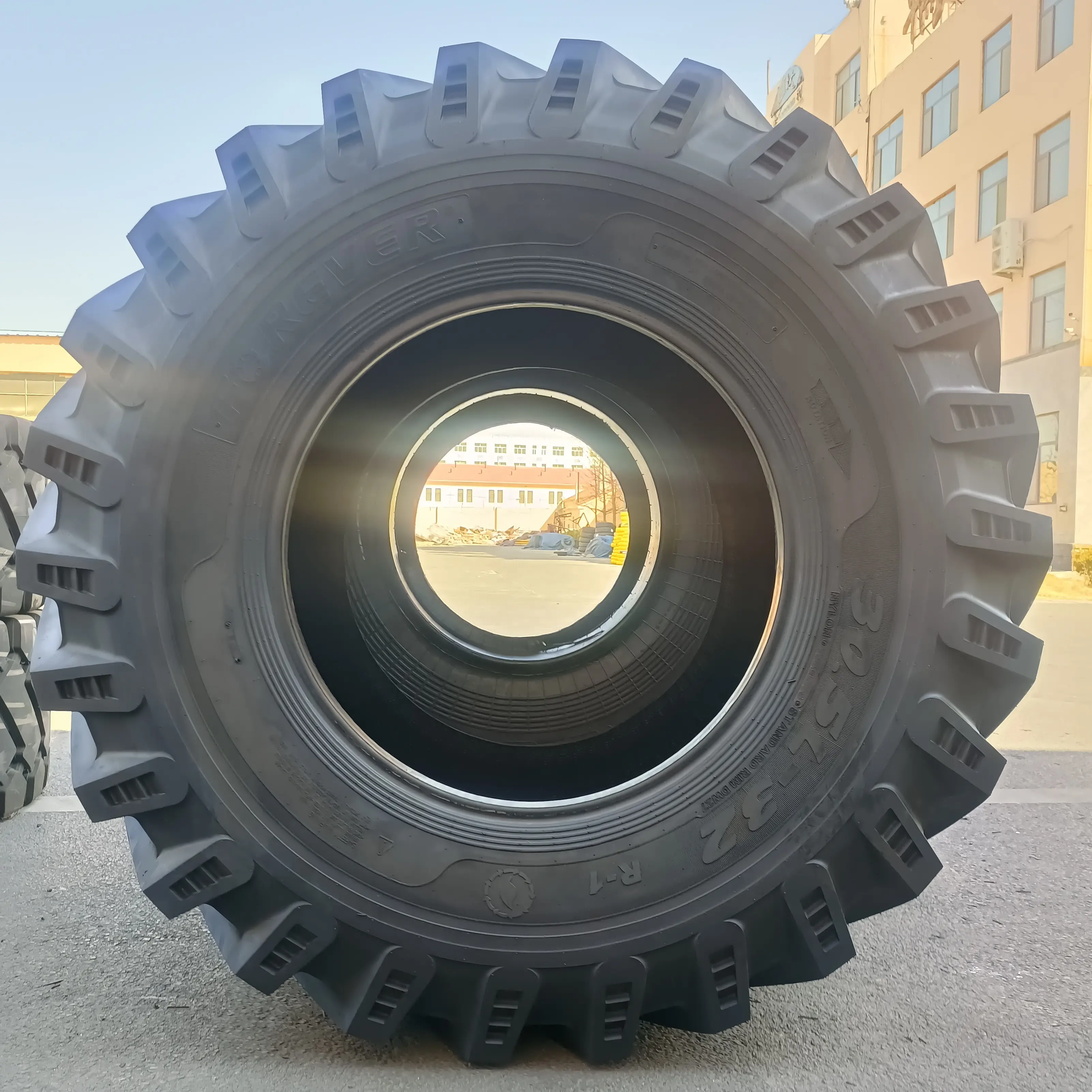 트랙터 타이어 농업 기계 로깅 숲 30.5L-32