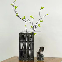 Lanterne en osier de 29 cm de haut fabriquée en usine, lanterne en osier avec verre, couleur noire, décoration d'intérieur, porte-bougie