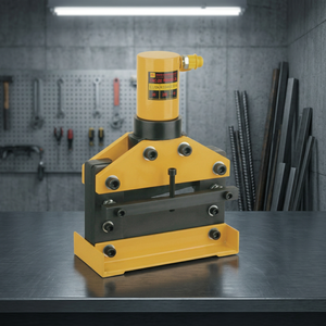 <b>Hydraulic</b> Busbar <b>Cutter</b> CWC-200 Cutting Machine For Copper Busbar - Product Image 2