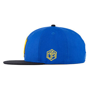 Gorra Ajustada de 6 Paneles con Bordado Plano Clásico Personalizada de TCAP China, Fabricada con Tela de Lana Acrílica - Product Image 3