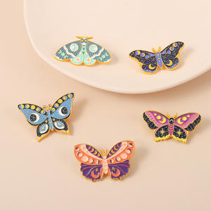 Broche de mariposa con patrón clásico, insignias de solapa de insectos coloridas personalizadas, alfileres de esmalte suave, sin mínimo - Product Image 4