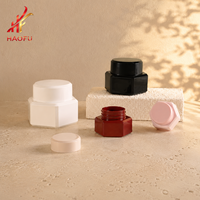 Pots hexagonaux haut de gamme pour gel à ongles avec couvercle, 3g, 5g, 15g, 30g, pour gel de construction, cosmétiques, soins de la peau, échantillons et emballages.