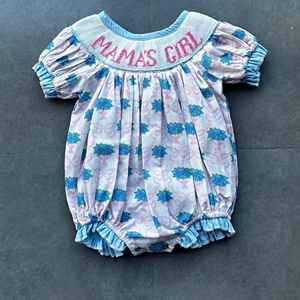 Tutina Corta a Bolle di Alta Qualità con Fiocchi Rosa e Volant Ricamati a Mano Yihui, Stile Bishop, Body per Neonati, Abbigliamento Comodo per Bambini - Product Image 1