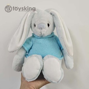 Lapin en peluche personnalisé avec vêtements amovibles - Animal en peluche personnalisé avec nom et compagnon apaisant pour bébé - Product Image 6