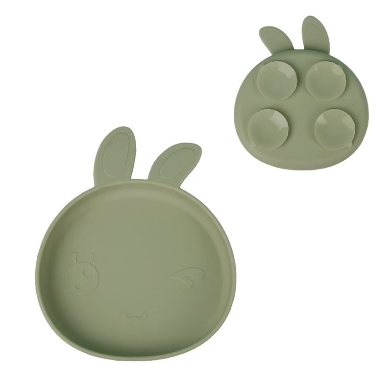 Assiette verte militaire en forme de lapin