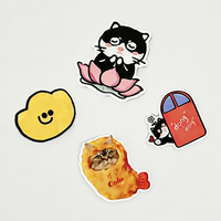 Ensemble d'aimants de réfrigérateur personnalisés en acrylique, petite taille, impression UV haute définition, collection d'icônes de dessins animés, faible MOQ, pour affichage en boutique de souvenirs