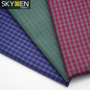 Guangzhou skygen usine en gros instock à carreaux teints 100% coton hommes chemise tissu - Product Image 1