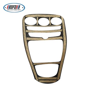 Couverture de console centrale en fibre de carbone sèche, accessoires intérieurs de voiture pour <span class=keywords><strong>Mercedes</strong></span> W205 C180 C200 C250 C63 - Product Image 4