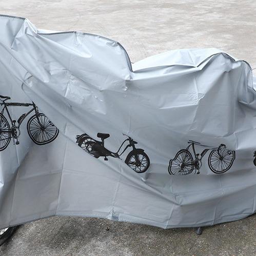 สองชิ้นสีดำ