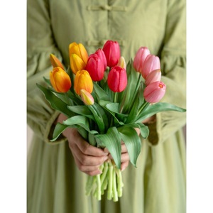 Fleurs artificielles en PVC souple, bouquet de tulipes, décoration de mariage, accessoire de décoration pour la maison - Product Image 1