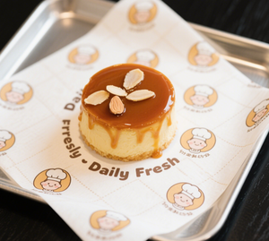 Food Grade Greaseproof Pe Coated Sandwich Hamburger Wrapping <strong>Paper</strong> Tiramisu Baked Dessert Greaseproof Tray <strong>Paper</strong> - Product Image 1