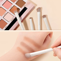 Set Kuas Rias LUOYA; Eyeshadow; Ujung Runcing; Bedak Tabur; Perona Pipi; Kontur; Blending; Pemula-Rambut Sintetis Gagang Kayu