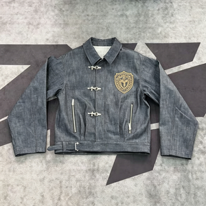 Chaqueta vaquera unisex al por mayor con hebilla metálica y parche de cresta, estilo streetwear Y2K, lavado ácido, vintage, transpirable, ecológica, para primavera. - Product Image 1
