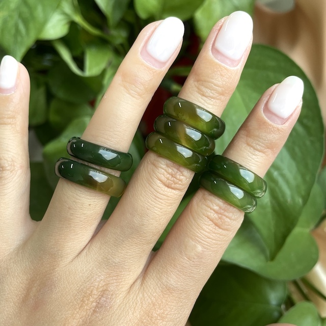 Chinese Natural Stone Real Green Jade Ring Natural Stone Jade Ring for Women and Men