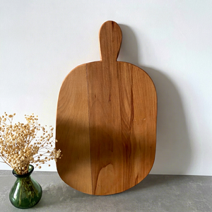 Planche à découper en bois de forme ronde avec poignée, bord naturel, planche à découper de cuisine durable, épaisseur 9 mm, passe au lave-vaisselle - Product Image 1