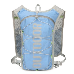 Sac de sport d'extérieur léger et respirant avec rangement pour bouteille d'eau et téléphone, idéal pour la course à pied, le cyclisme et la randonnée - Product Image 4