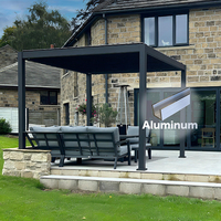 Modèle moderne, imperméable, bioclimatique, en alliage d'aluminium thermolaqué, autoportant, écologique, durable, respirant, motorisé, électrique