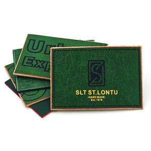 Dập nổi cá nhân túi quần jean quần áo giả da logo tag PU da nhãn da tùy chỉnh các bản vá lỗi với logo cho quần áo - Product Image 1