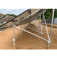 Structure de montage au sol solaire photovoltaïque personnalisée pour usage commercial, supports au sol pour panneaux solaires, fondation à vis au sol pour panneaux solaires