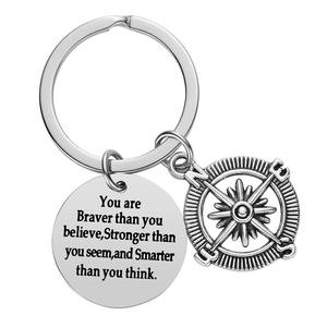 She <span class=keywords><strong>believe</strong></span> she can so she did llaveros I love you to the moon and back unicorn compass colgante, llavero de coche, bolsa - Product Image 1