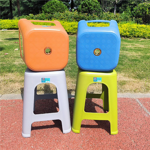 Tabourets en plastique 28x46 cm, meubles durables pour la maison et le salon, tabouret carré pour adulte, design moderne - Product Image 1