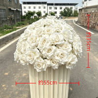 L-047 Bestseller Hochzeits-Blumenball Roter Künstlicher Blumenball Party-Blumendekoration 50cm Seidenrosen für Eventdekoration