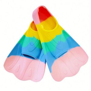 Manufacturer Wholesale Adult Swim Flippers Full <b>Foot</b> Design Free Samples Short <b>Blade</b> Silicone Swimming Fins - Product Image 2