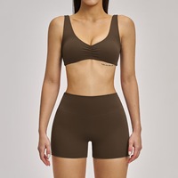 Ensemble de yoga respirant en tissu brossé, soutien-gorge de sport sexy à dos ouvert à maintien élevé, short de yoga taille haute ajusté, ensemble 2 pièces multicolore
