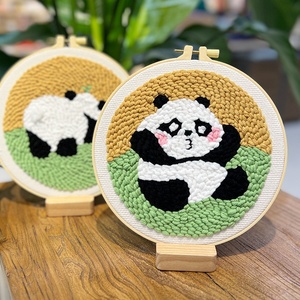 Kit de broderie au point piqué en polyester fait main pour débutants, ensemble animal panda personnalisé XIXI avec instructions - Product Image 2