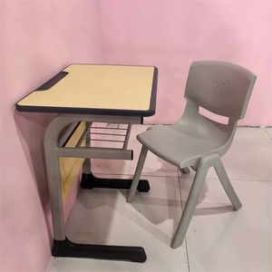 Bureaux d'écriture pour étudiants en gros, tables et chaises pour cours de <span class=keywords><strong>soutien</strong></span> <span class=keywords><strong>scolaire</strong></span> et de formation - Product Image 3