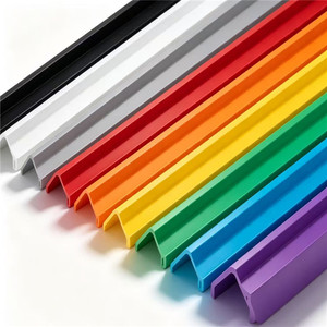 Jointeur d'angle extérieur pour mur en PVC - Product Image 2