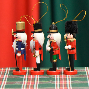 LINGKAI Casse-noisette de Noël en bois fait main, moderne, rouge coloré, 19 cm, figurine décorative, cadeaux et fournitures d'intérieur - Product Image 2