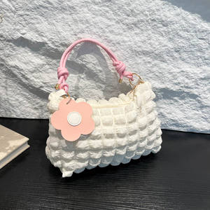 <span class=keywords><strong>Sac</strong></span> sous le bras plissé pour femme, style coréen tendance, frais et mignon, nouveau style, grande capacité, design polyvalent et adorable. - Product Image 2